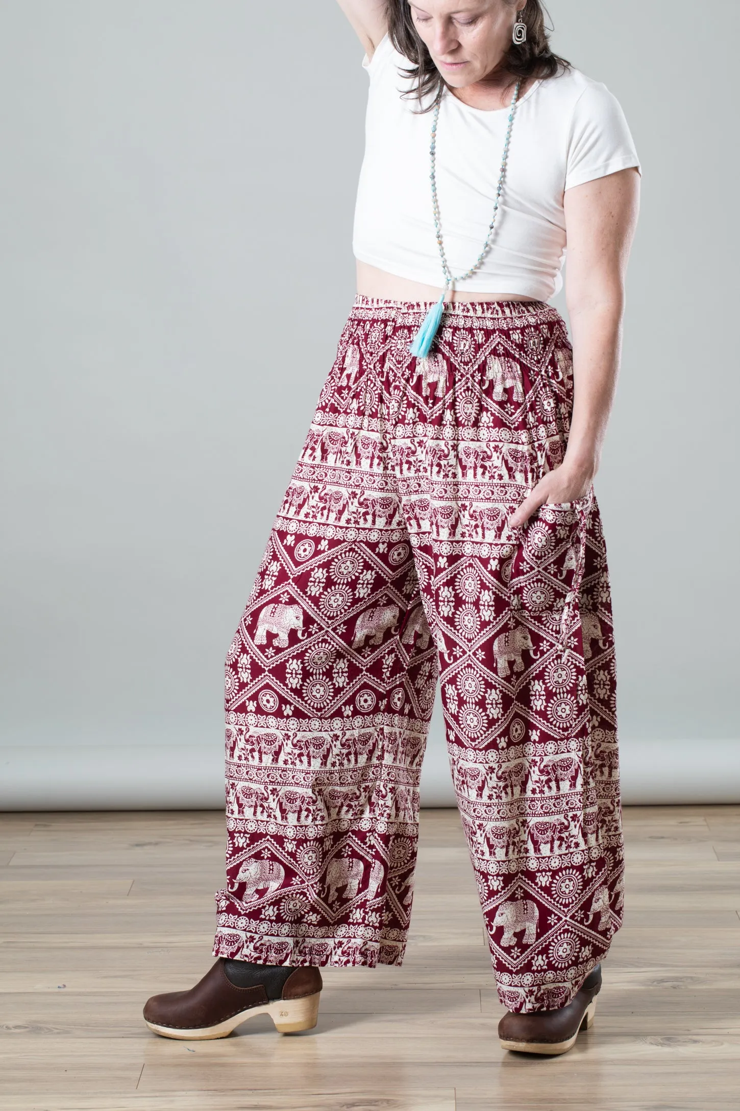 Vibrant Calypso-Inspired Elephant Print Relaxed Fit Pants for Ultimate Comfort