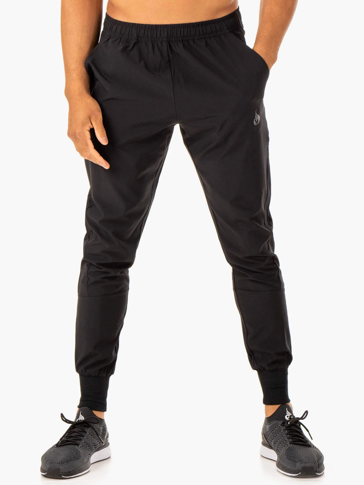 Division Woven Joggers - Black