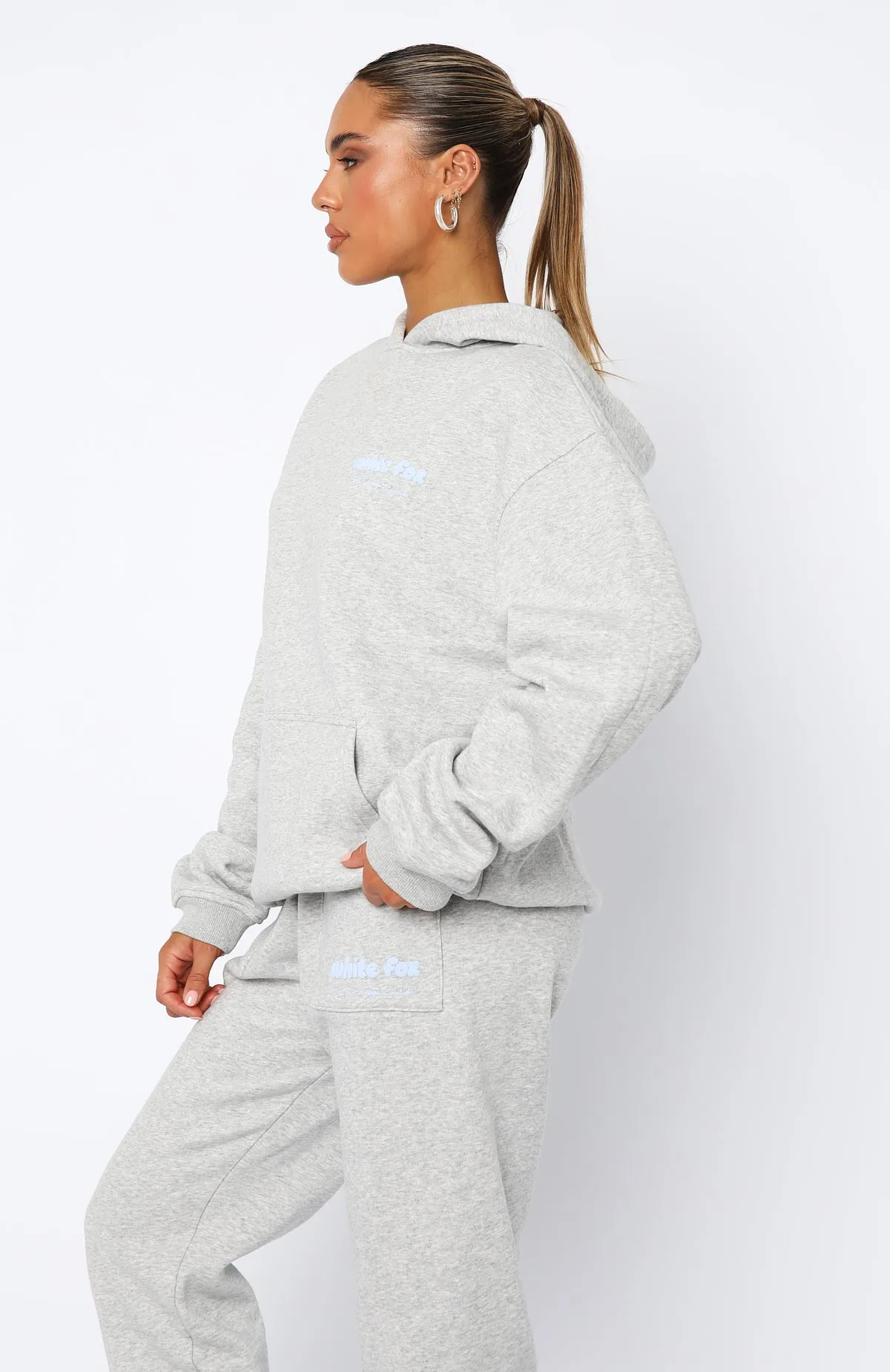 Era 8 Oversized Skymelt Hoodie – Relaxed Fit, Cozy Comfort, Stylish Streetwear