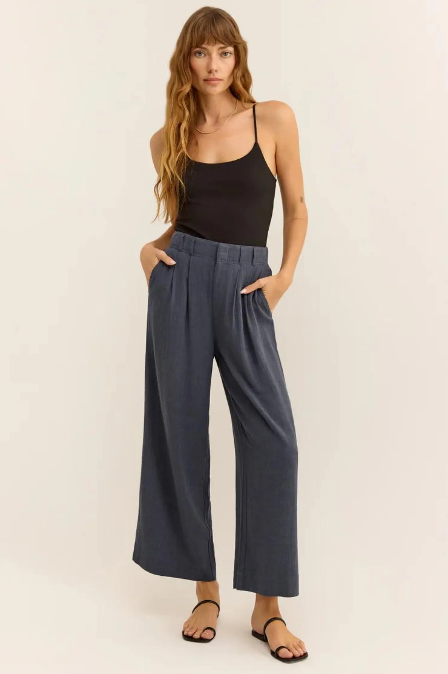 Farah Pant