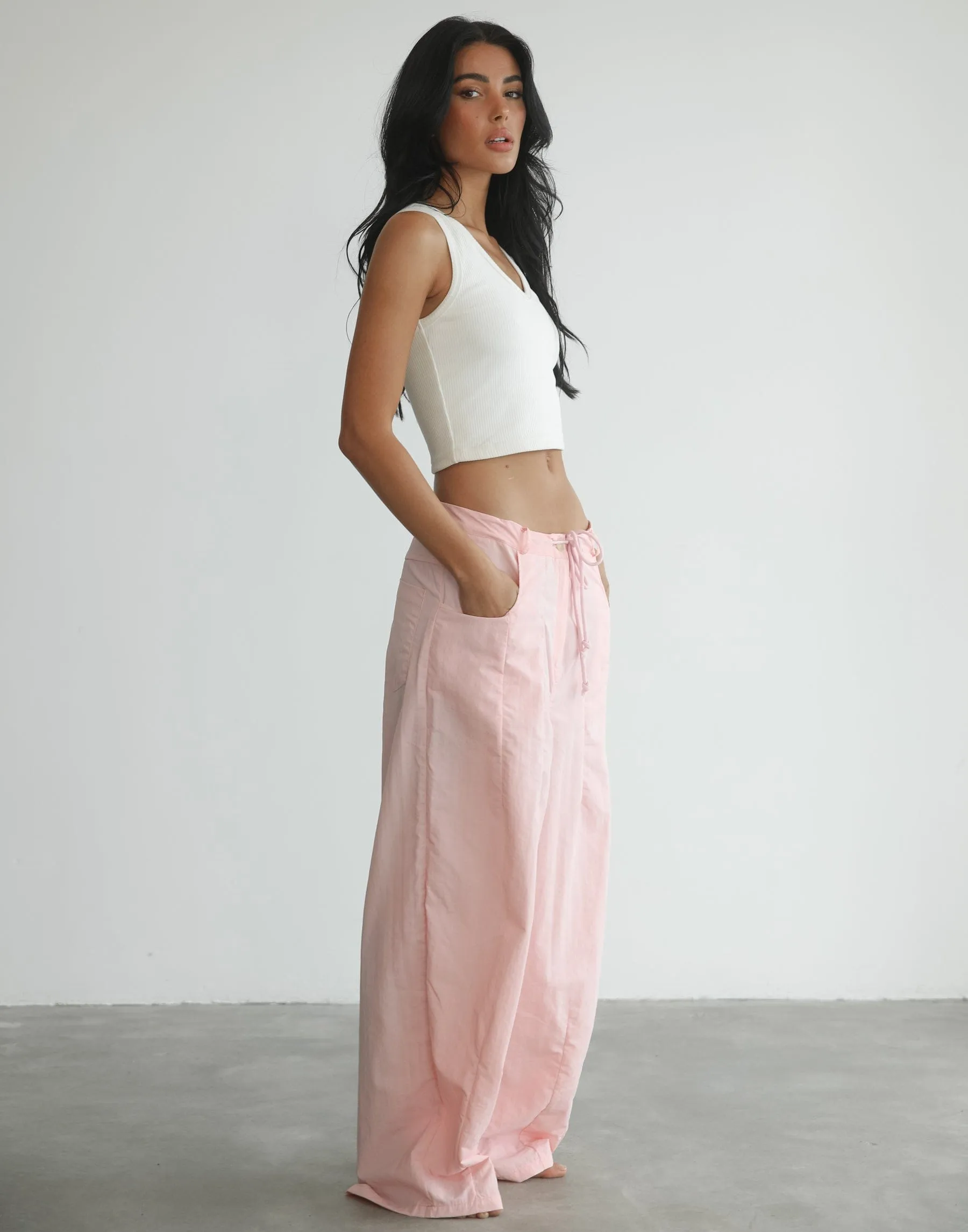 Hills Parachute Pants (Bubblegum) - By Lioness