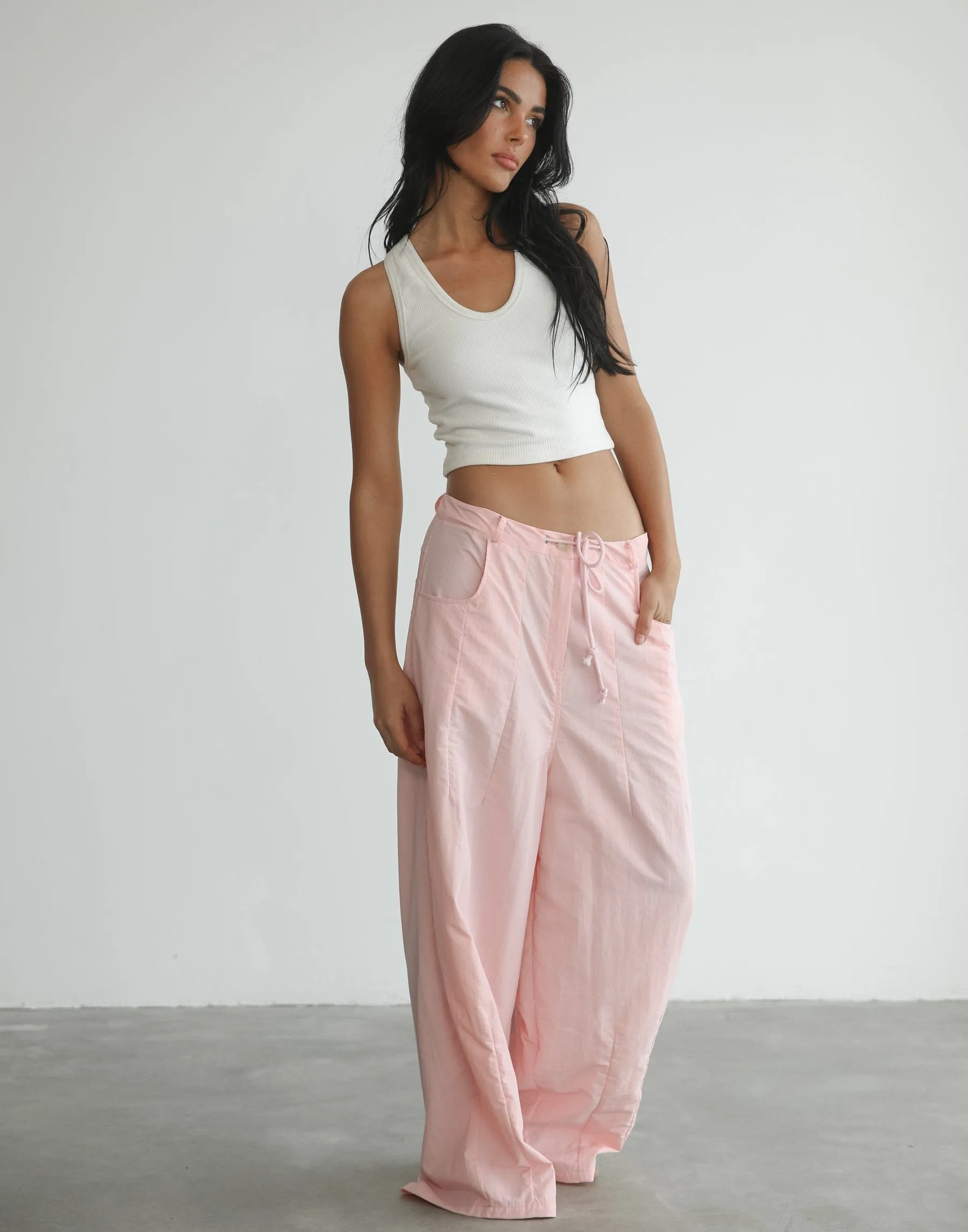 Hills Parachute Pants (Bubblegum) - By Lioness