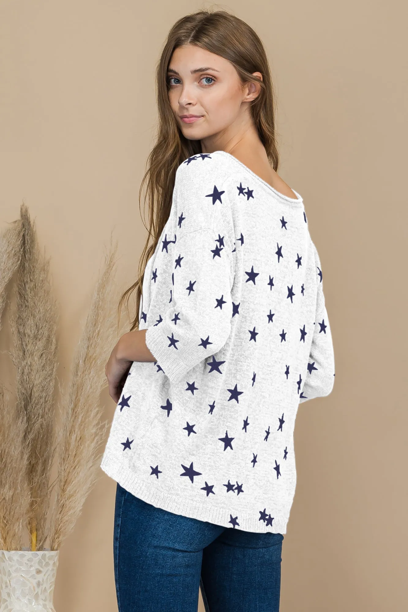 Stylish Pullover Textured Knitwear with Star Pattern