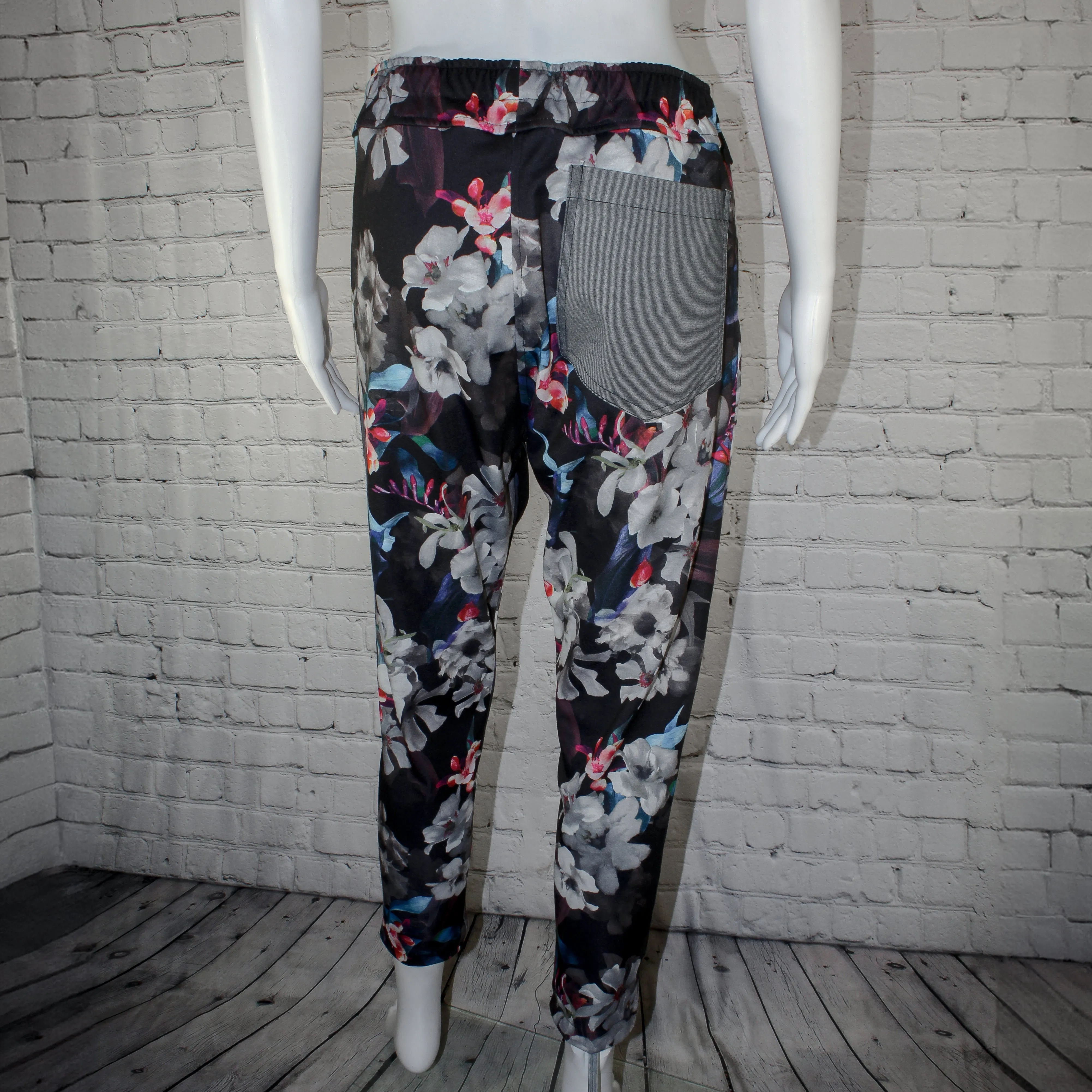 Tulum Pant in Floral by Paper Temples