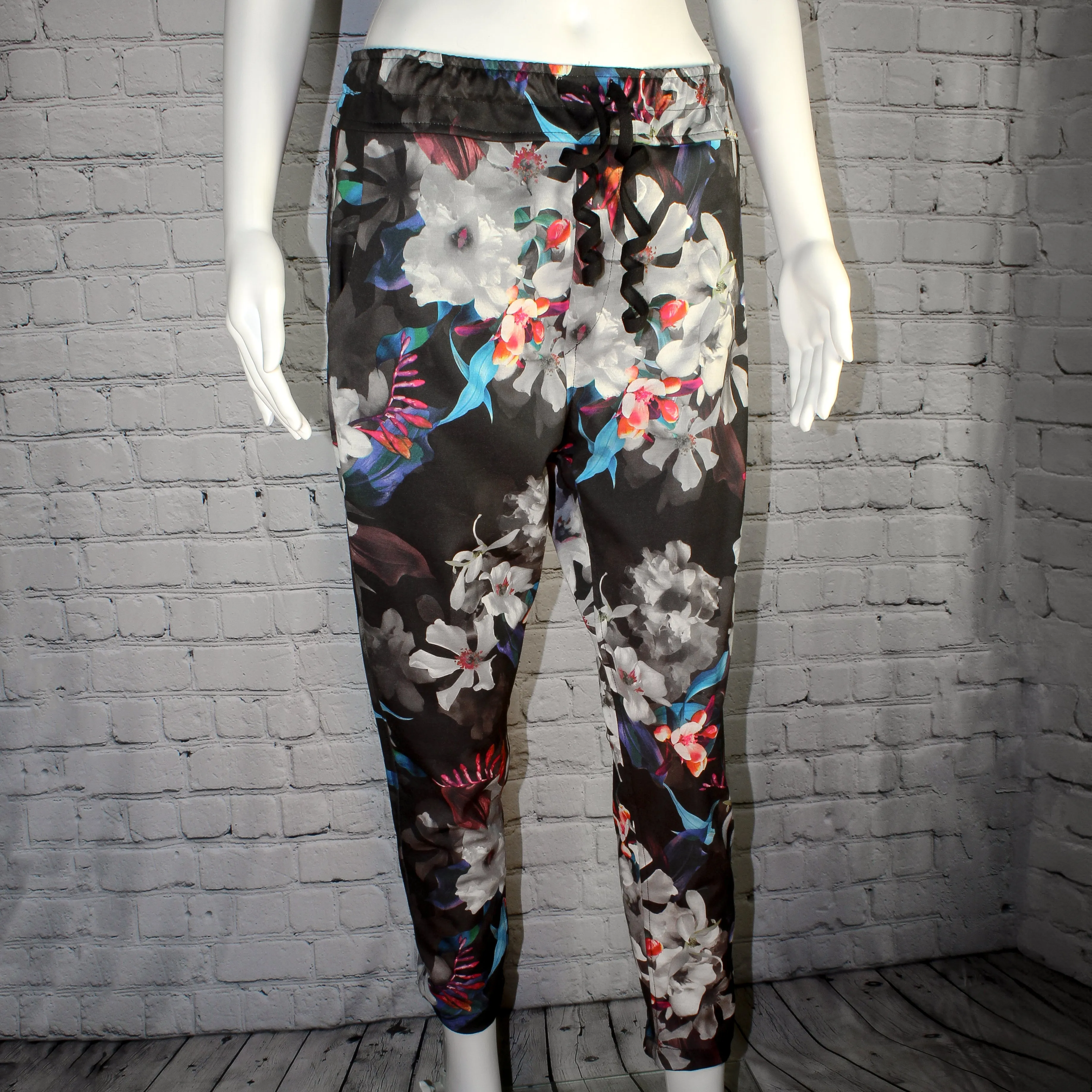 Tulum Pant in Floral by Paper Temples